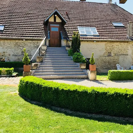 Ferienhaus Le Du Domaine Miltat *