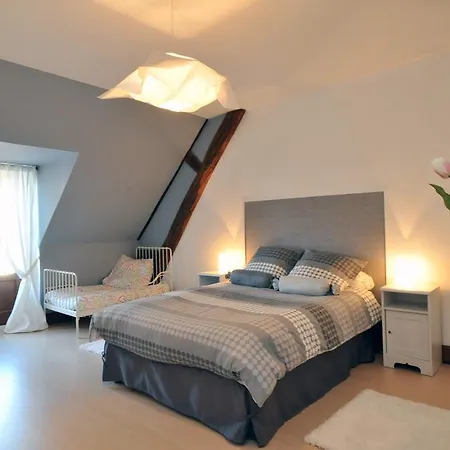 Le Gite Du Domaine Miltat